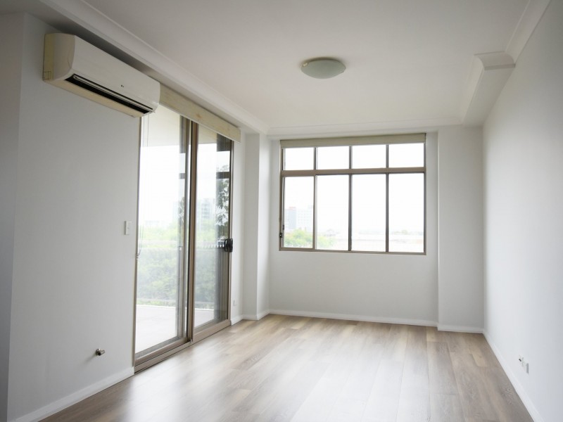 6/17 Kitchener Parade, Bankstown NSW 2200