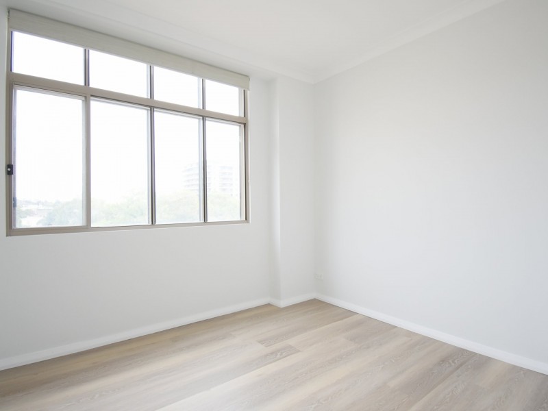 6/17 Kitchener Parade, Bankstown NSW 2200