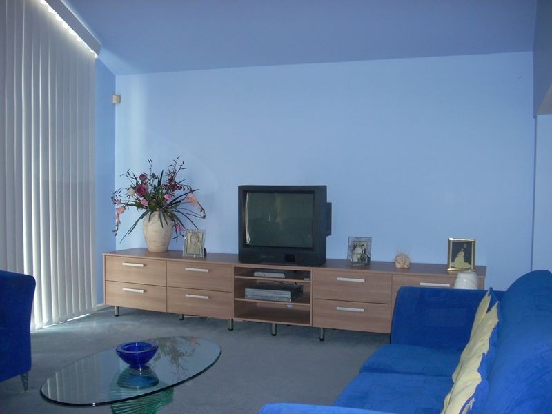 Edensor Park NSW 2176