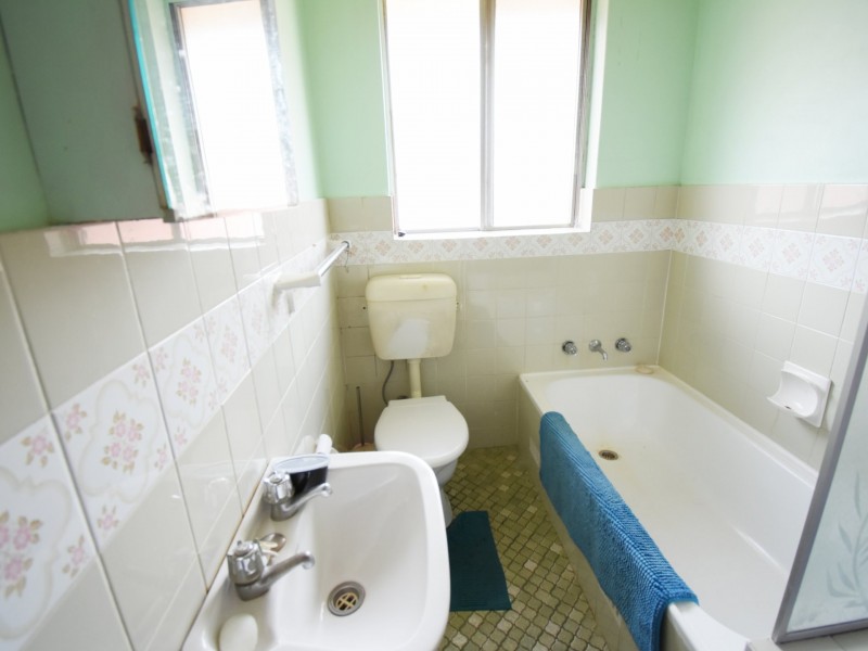 10/18 Hill St, Cabramatta NSW 2166