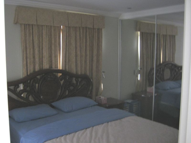 Fairfield West NSW 2165