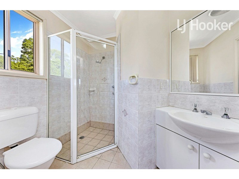 9 Godwit Close, Hinchinbrook NSW 2168