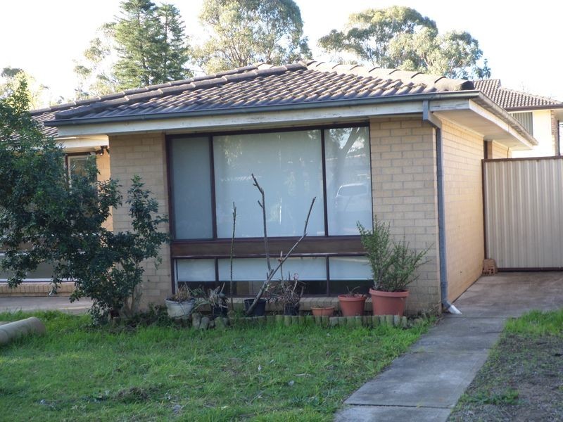 5 HEMPSHIRE PLACE, Wakeley NSW 2176