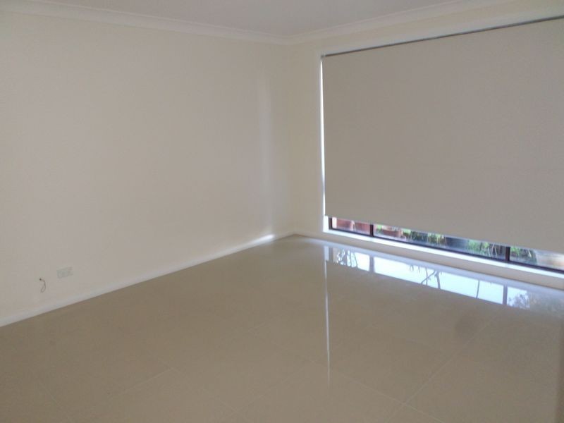 5 HEMPSHIRE PLACE, Wakeley NSW 2176