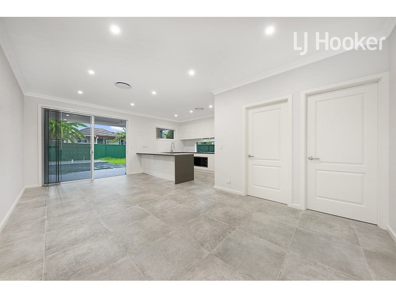 28 The Grove, Fairfield NSW 2165