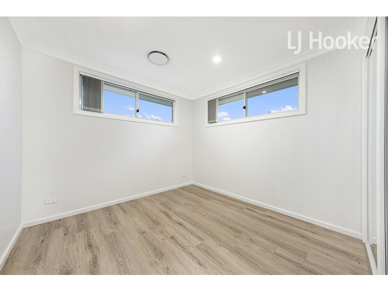 28 The Grove, Fairfield NSW 2165