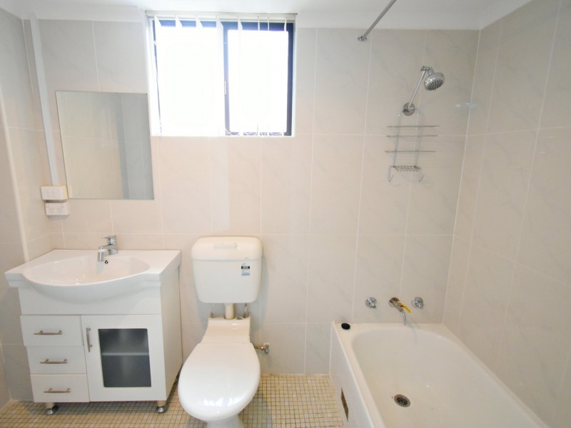 Unit 3/99A Longfield St, Cabramatta NSW 2166