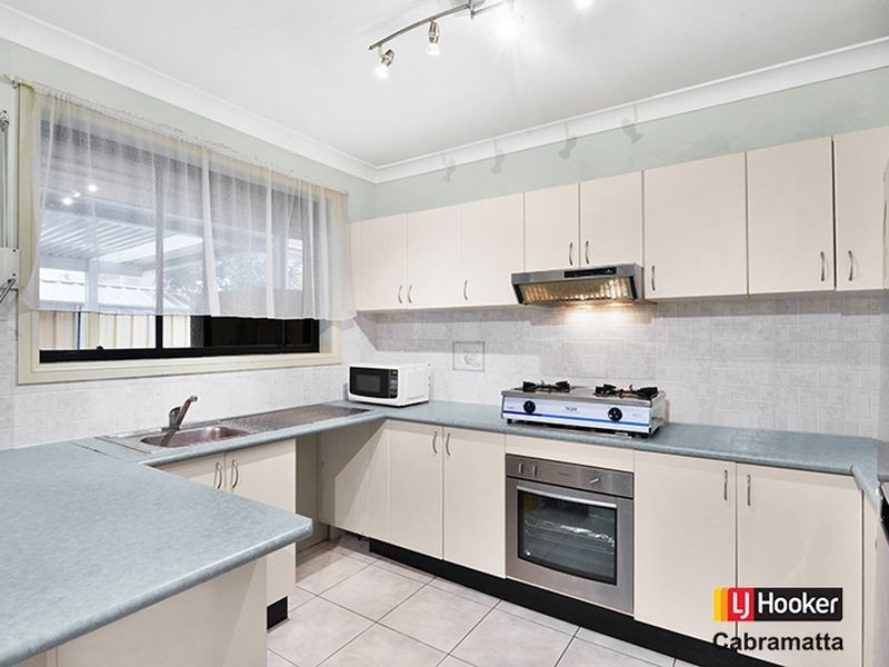 11/83B CAMBRIDGE STREET, Canley Heights NSW 2166