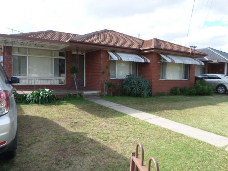 49 O’brien Parade, Liverpool NSW 2170