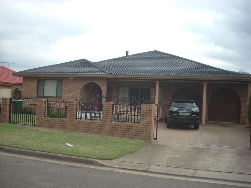 Hoxton Park NSW 2171