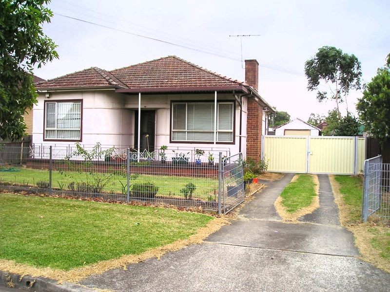 Fairfield East NSW 2165