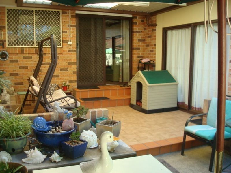 25 Restwell Road, Bossley Park NSW 2176