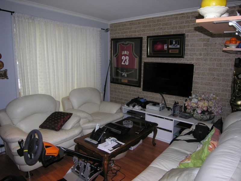 6B Aukane Street, Green Valley NSW 2168