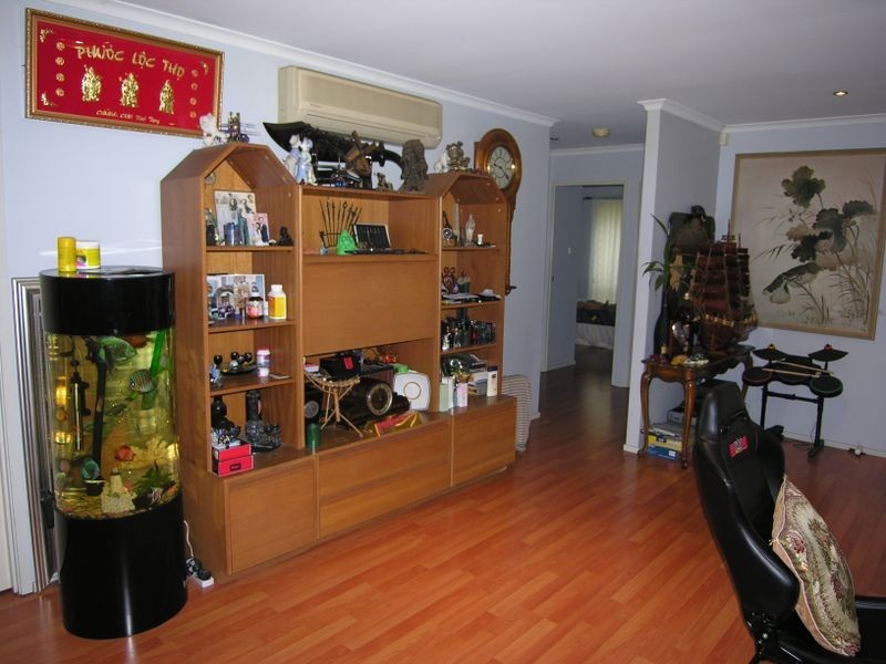 6B Aukane Street, Green Valley NSW 2168