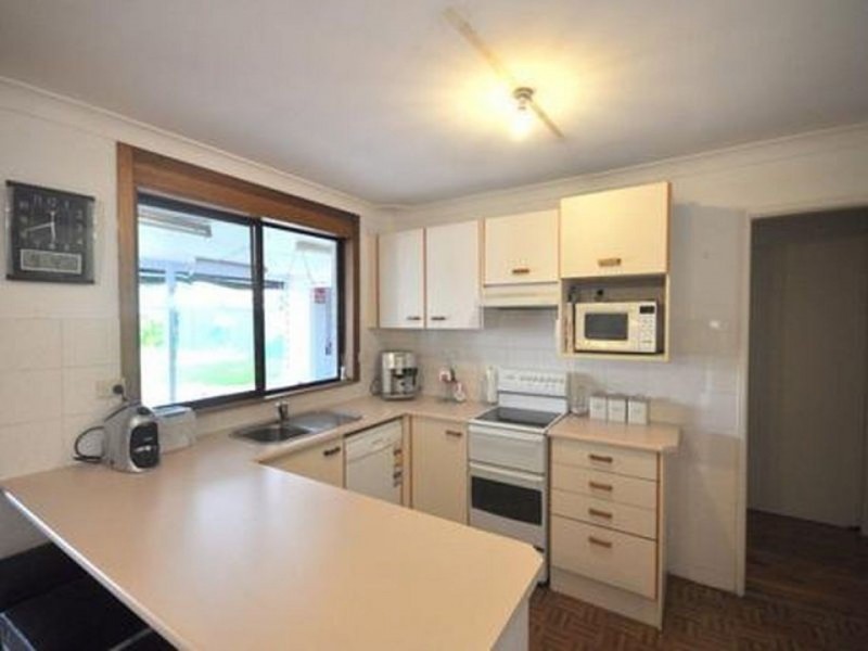 215 Henry Lawson Drive, Georges Hall NSW 2198