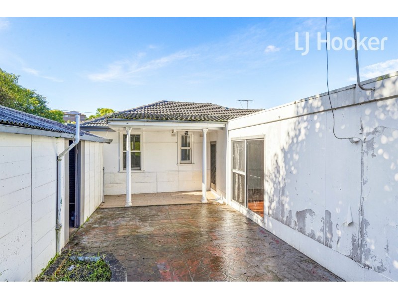 83 Oliphant St, Mount Pritchard NSW 2170