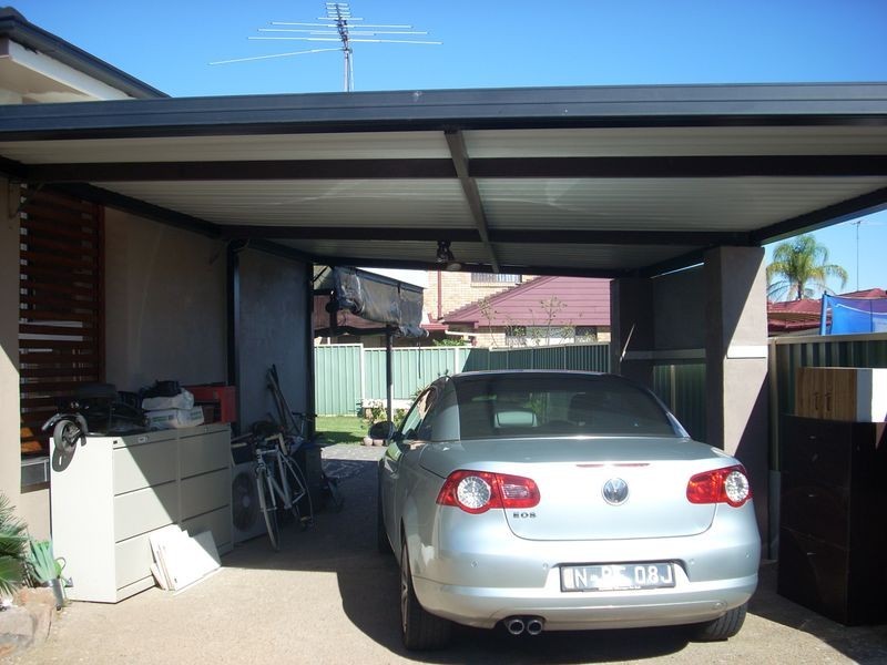 Edensor Park NSW 2176