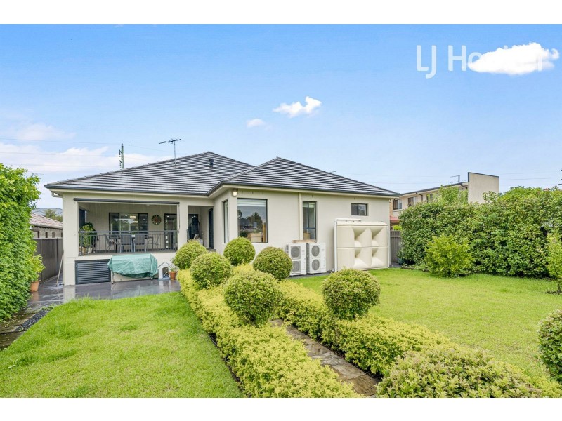 44 Oxford St, Smithfield NSW 2164