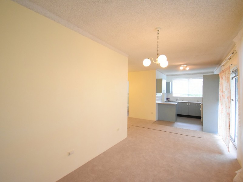 4/32 MCBURNEY ROAD, Cabramatta NSW 2166