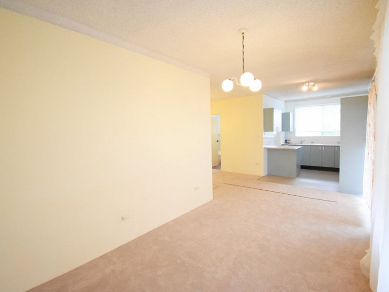 4/32 MCBURNEY ROAD, Cabramatta NSW 2166