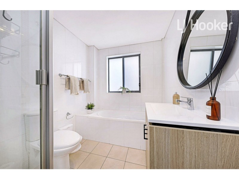 16/5-7 Northumberland street, Liverpool NSW 2170