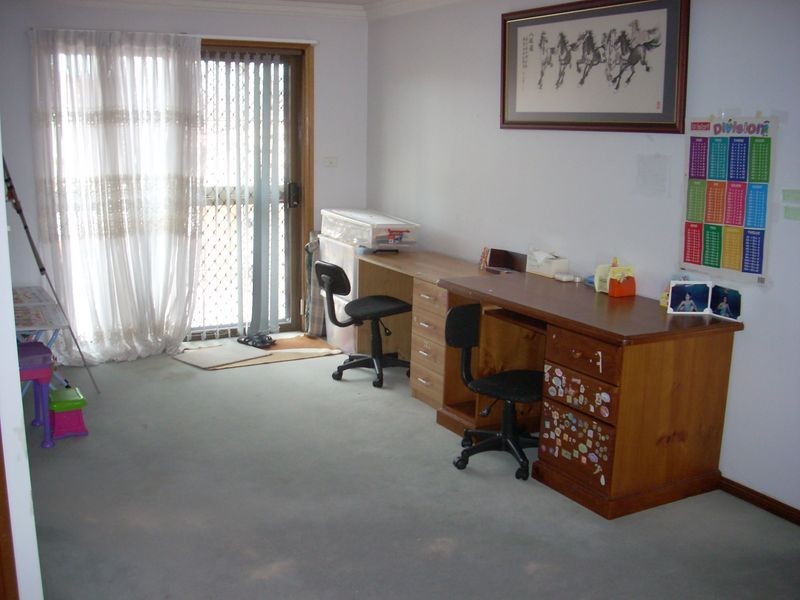 Fairfield West NSW 2165