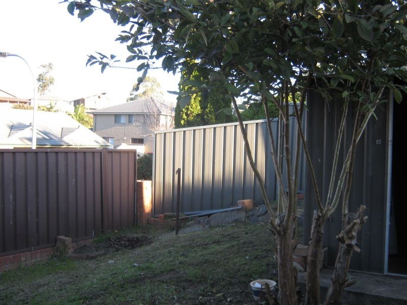 1 Timothy Place, Edensor Park NSW 2176