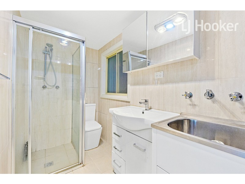 138 Smart St, Fairfield Heights NSW 2165