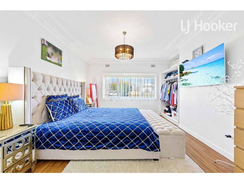 138 Smart St, Fairfield Heights NSW 2165