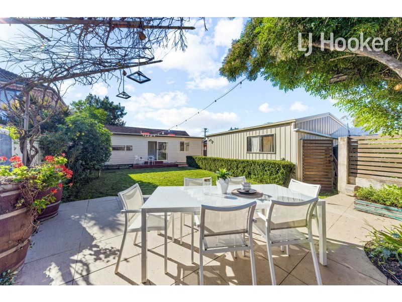20 Labuan Rd, Holsworthy NSW 2173