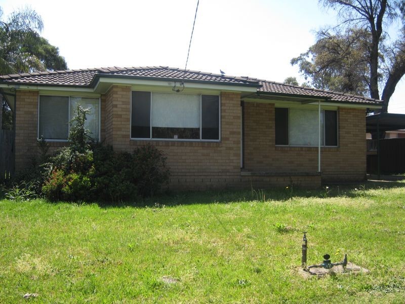 3 Gilbert Street, Colyton NSW 2760