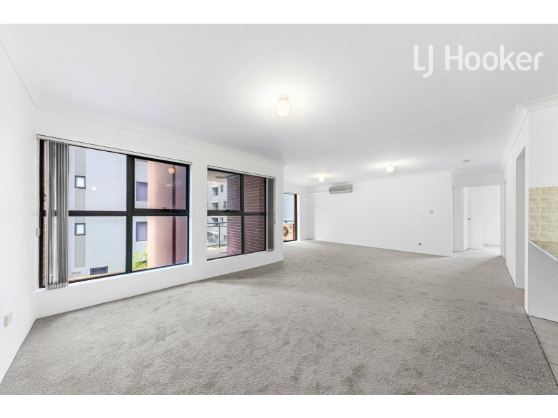 9/8 Bigge St, Warwick Farm NSW 2170