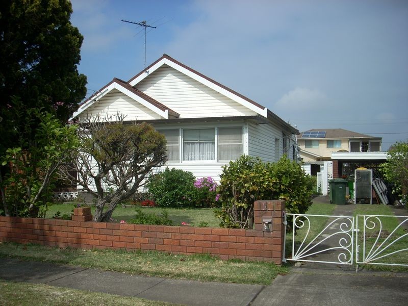 51 The Avenue, Canley Vale NSW 2166