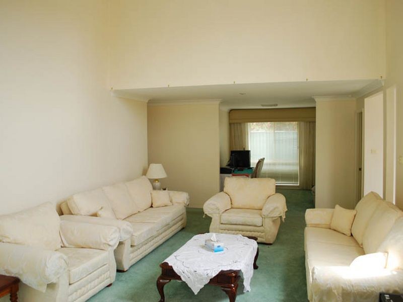 180 Longstaff Avenue, Chipping Norton NSW 2170