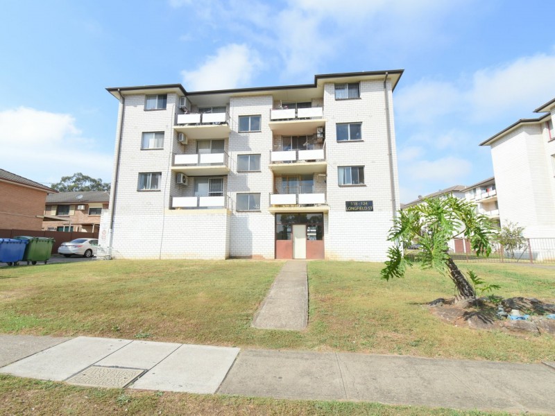 40/118 Longfield Street, Cabramatta NSW 2166