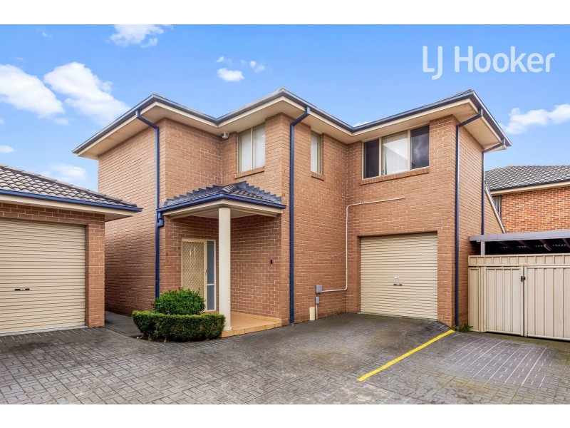 3/37 Mayberry Cr, Liverpool NSW 2170