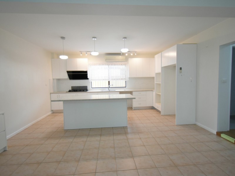 53 Lansdowne Rd, Canley Vale NSW 2166