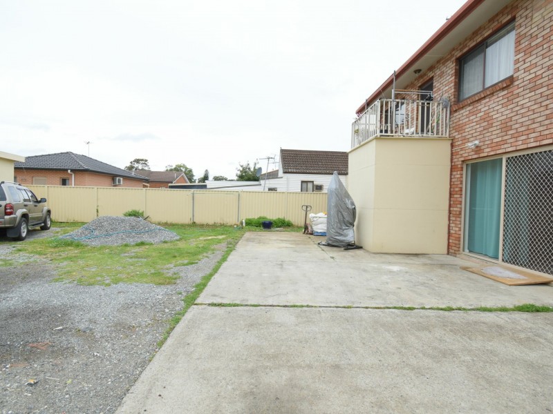 53 Lansdowne Rd, Canley Vale NSW 2166