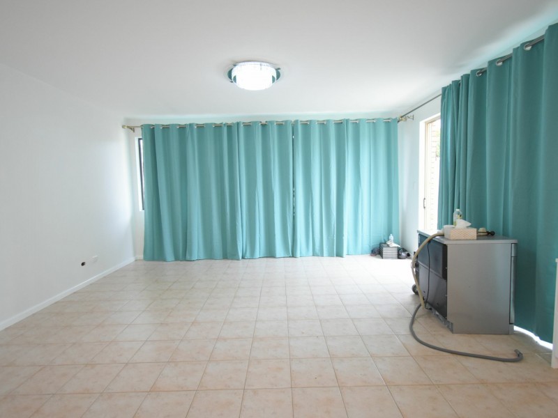 53 Lansdowne Rd, Canley Vale NSW 2166
