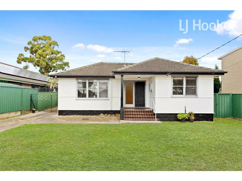 66 Matthew Ave, Heckenberg NSW 2168