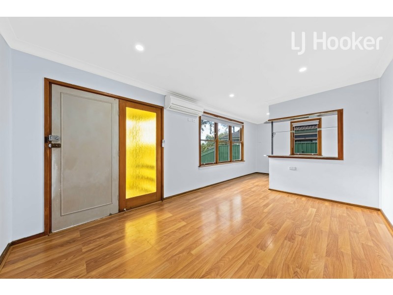 66 Matthew Ave, Heckenberg NSW 2168