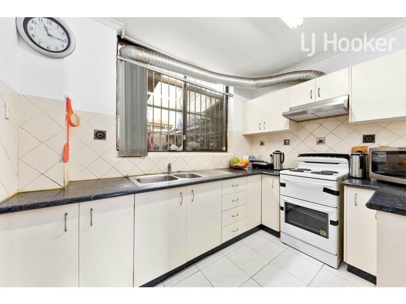 3/26 St Johns Rd, Cabramatta NSW 2166