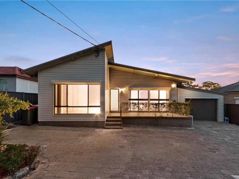 299 Brenan Street, Smithfield NSW 2164