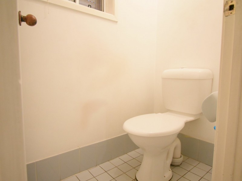 262 Whitford Rd, Green Valley NSW 2168