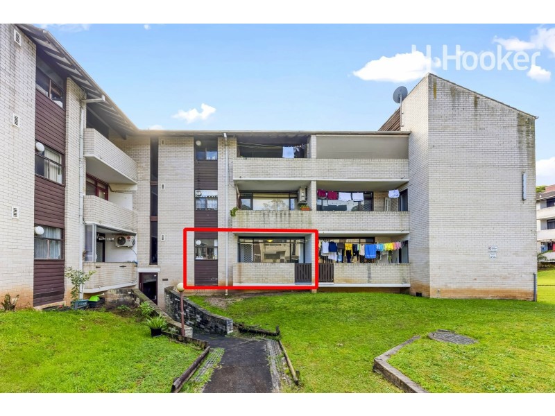60/81 Memorial Ave, Liverpool NSW 2170