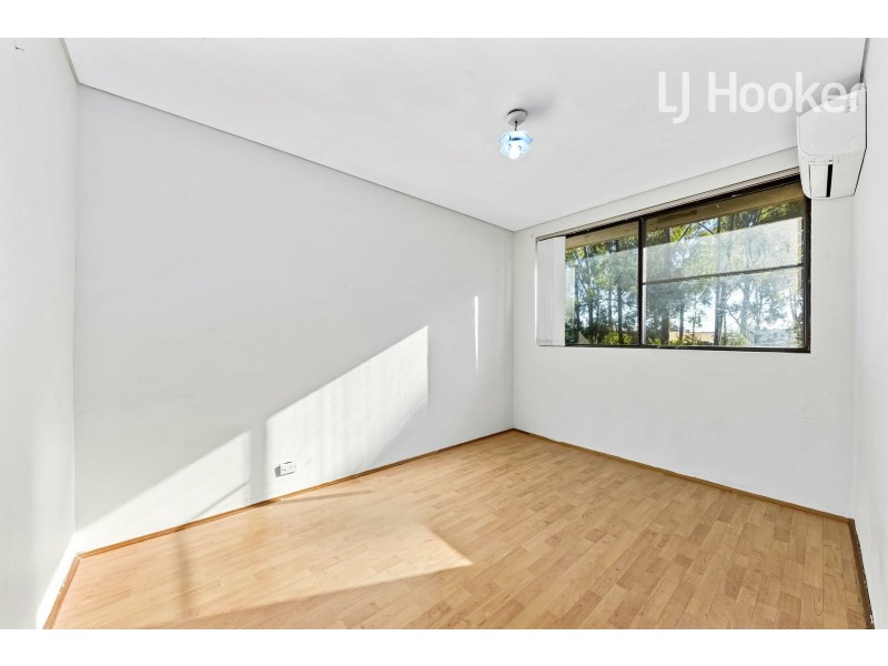 7/100 Broomfield St, Cabramatta NSW 2166