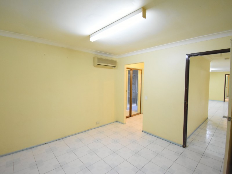 39 Montgomery Road, Bonnyrigg NSW 2177