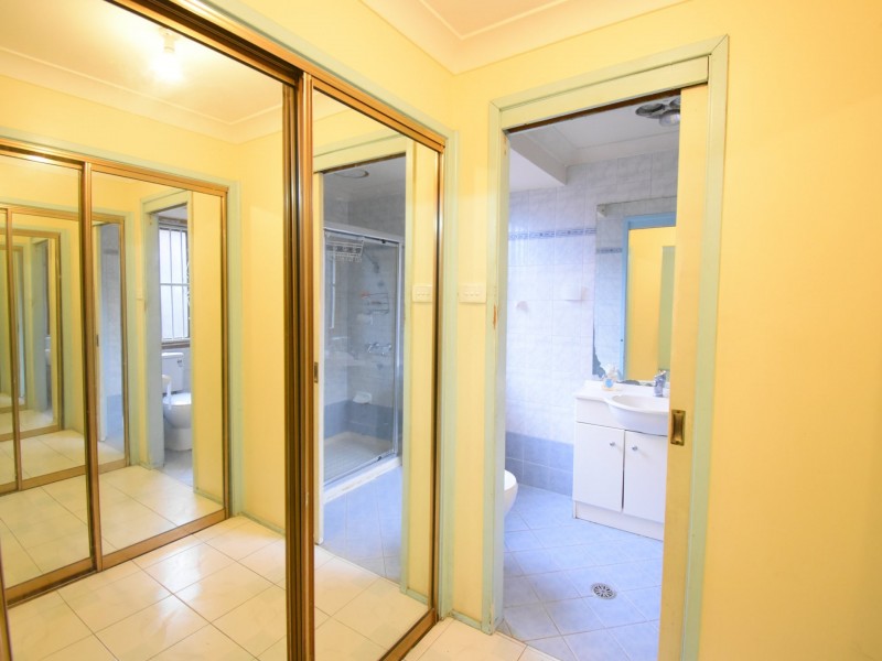 39 Montgomery Road, Bonnyrigg NSW 2177