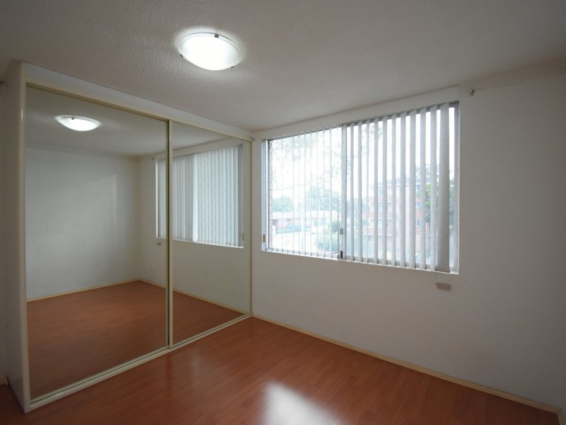 37/88 Hughes St, Cabramatta NSW 2166