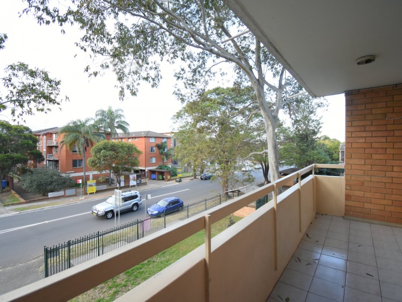 37/88 Hughes St, Cabramatta NSW 2166